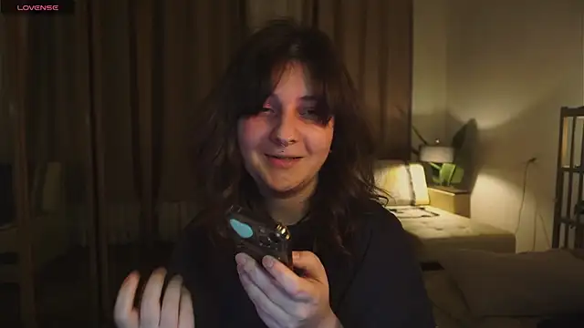 Snapshot of kshishtan chatting on December 7, 11:34 pm kshishtan online show from December 7, 11:34 pm