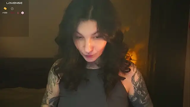 Snapshot of kshishtan chatting on November 27, 5:31 am kshishtan online show from November 27, 5:31 am