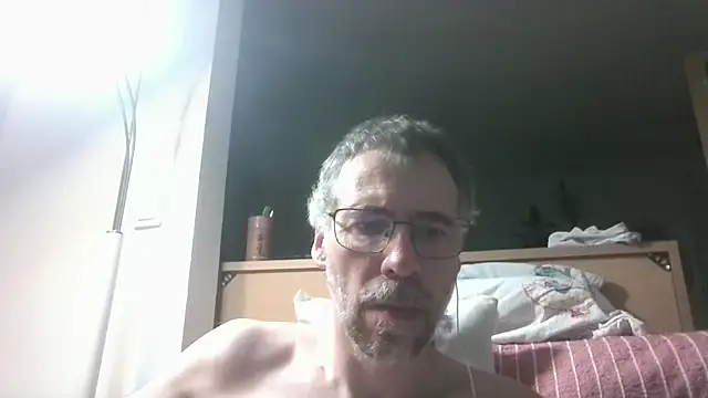 ptitcanard60600 online show from July 14, 10:04 pm