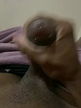 Snapshot of Ricardo063 chatting on July 4, 12:00 pm Ricardo063 online show from July 4, 12:00 pm