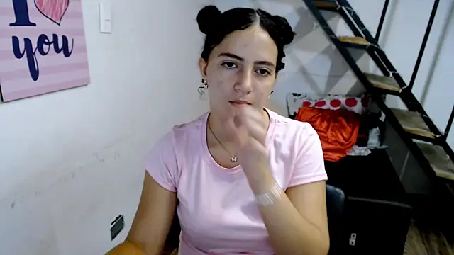 samantha baby  online show from February 3, 9:07 pm