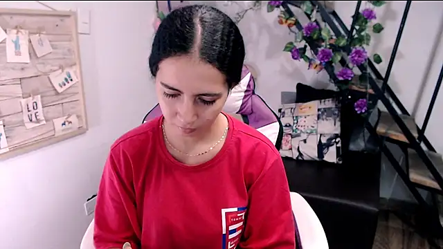 Snapshot of samantha_baby_ chatting on June 5, 6:46 pm samantha baby online show from June 5, 6:46 pm