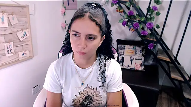 Snapshot of samantha_baby_ chatting on June 14, 5:04 pm samantha baby online show from June 14, 5:04 pm