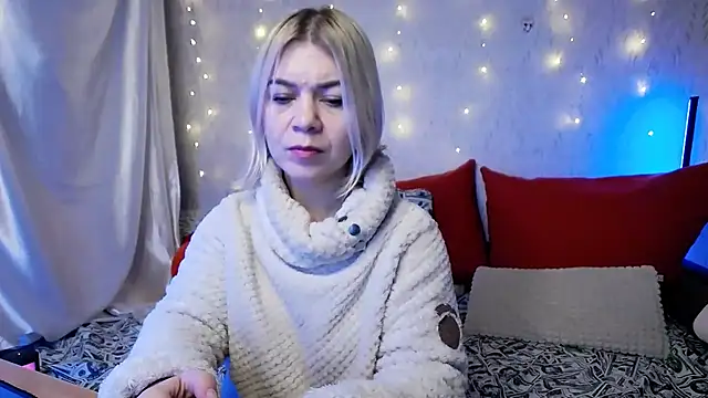 LILU MS online show from January 13, 9:25 am