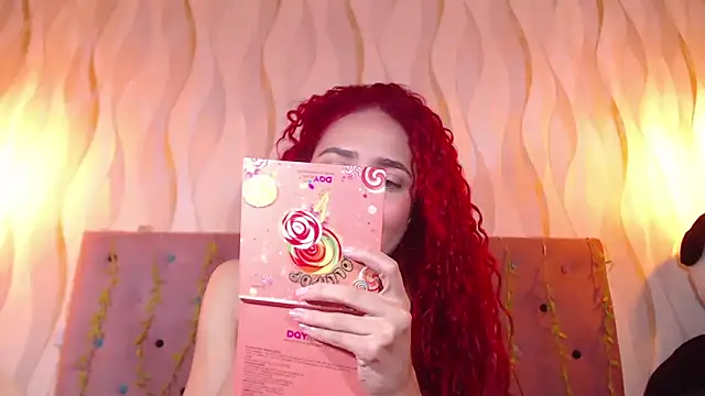 IsabelaLatina online show from September 27, 1:27 pm