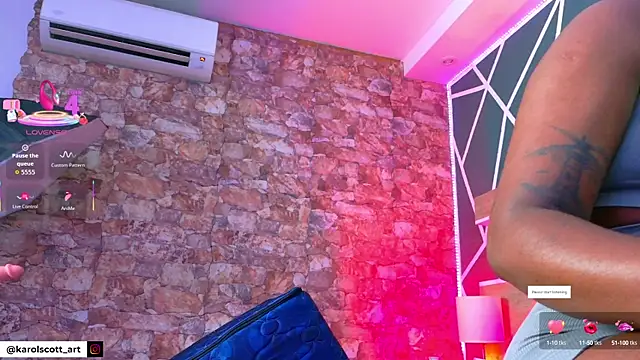 Snapshot of KAROL-SCOTT chatting on November 13, 8:41 pm KAROL-SCOTT online show from November 13, 8:41 pm