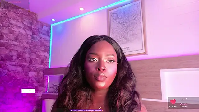 Snapshot of KAROL-SCOTT chatting on May 21, 7:54 pm KAROL-SCOTT online show from May 21, 7:54 pm