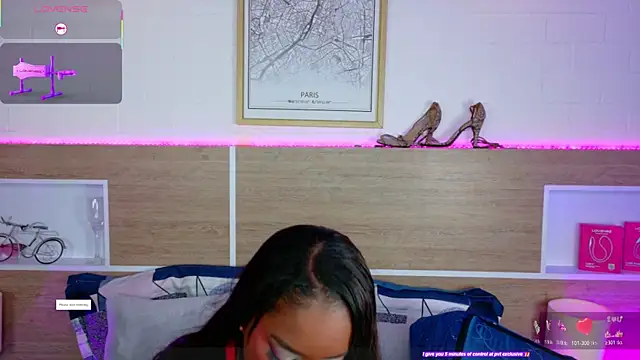 Snapshot of KAROL-SCOTT chatting on July 3, 7:53 pm KAROL-SCOTT online show from July 3, 7:53 pm