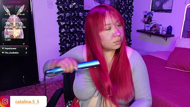 Snapshot of Kata_Bigboobs chatting on November 8, 10:52 pm Kata Bigboobs online show from November 8, 10:52 pm