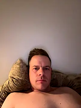 Snapshot of Danii0790 chatting on October 16, 8:21 pm Danii0790 online show from October 16, 8:21 pm