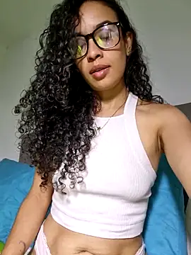 Snapshot of angela__98 chatting on July 1, 12:07 pm angela 98 online show from July 1, 12:07 pm