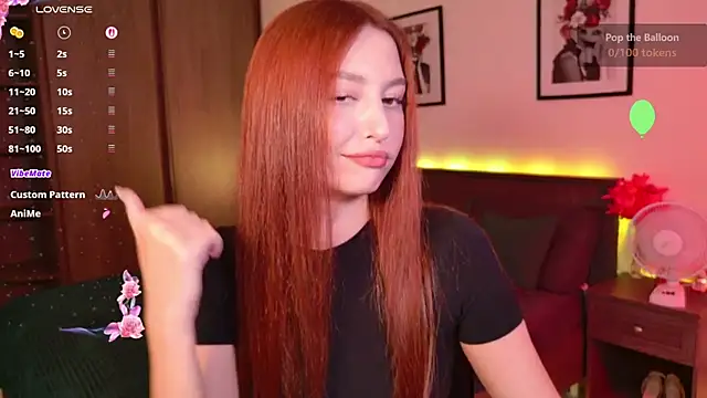 Snapshot of EleanorePeach chatting on July 17, 2:24 pm EleanorePeach online show from July 17, 2:24 pm
