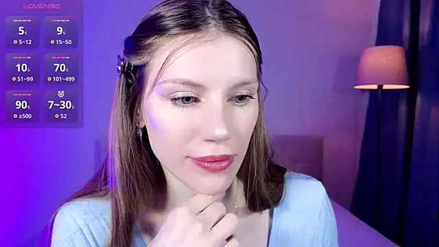 Snapshot of Lilianna_Just chatting on February 5, 8:19 am Lilianna Just online show from February 5, 8:19 am