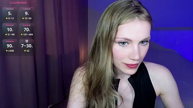 Snapshot of Lilianna_Just chatting on June 30, 11:00 am Lilianna Just online show from June 30, 11:00 am