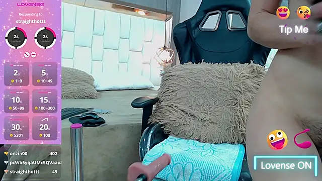 Layla Sia online show from January 28, 5:46 pm