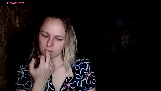 Snapshot of las_sweet chatting on June 20, 10:34 pm las sweet online show from June 20, 10:34 pm