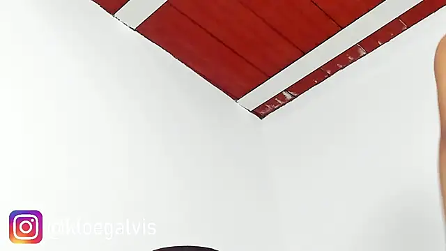 Kloe-squirts online show from December 4, 2:43 am