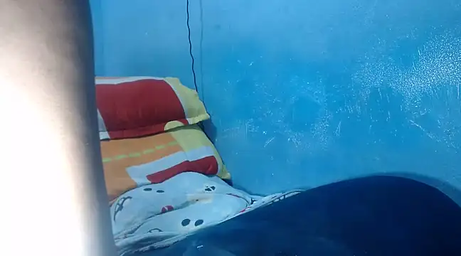 Snapshot of ebony_cristal1 chatting on January 8, 2:14 am ebony cristal1 online show from January 8, 2:14 am