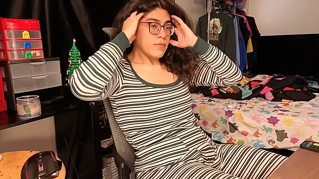 ShinyCherub online show from January 22, 11:23 am