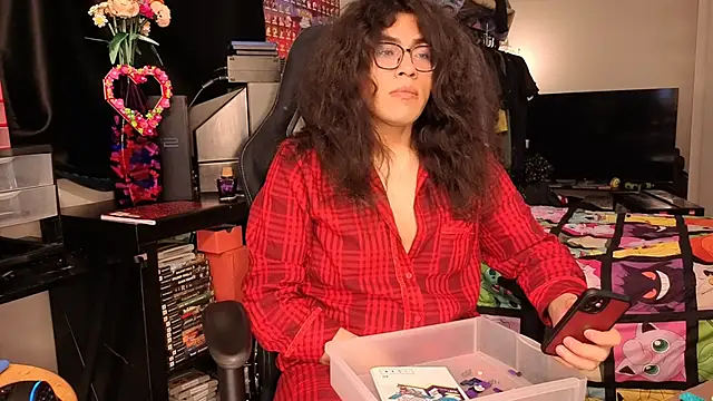 ShinyCherub online show from January 28, 12:32 pm