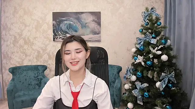 AnneTLi online show from December 22, 9:44 am