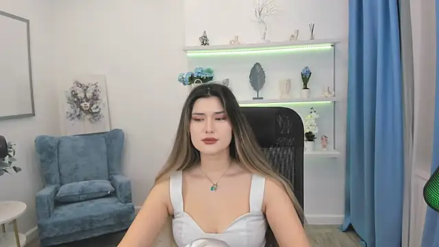 AnneTLi online show from September 19, 3:19 am