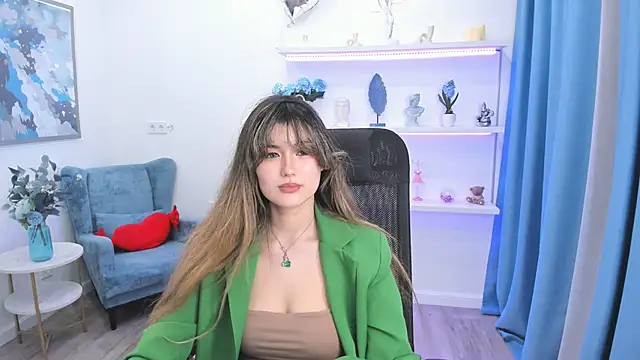 Snapshot of AnneTLi chatting on May 20, 8:04 pm AnneTLi online show from May 20, 8:04 pm