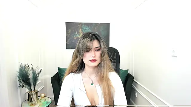 Snapshot of AnneTLi chatting on May 29, 3:26 am AnneTLi online show from May 29, 3:26 am