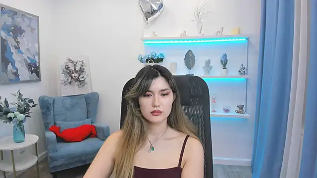 Snapshot of AnneTLi chatting on June 11, 12:32 am AnneTLi online show from June 11, 12:32 am