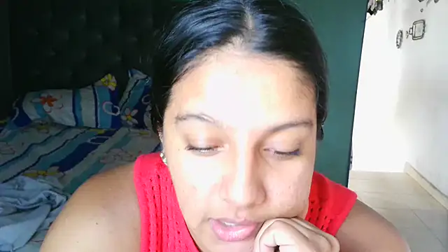 almaswan1 online show from December 15, 6:01 pm