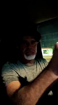 Snapshot of TTolbert chatting on December 2, 2:09 am TTolbert online show from December 2, 2:09 am