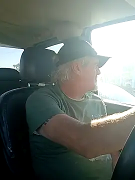 Snapshot of TTolbert chatting on January 14, 5:12 pm TTolbert online show from January 14, 5:12 pm