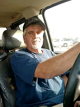 Snapshot of TTolbert chatting on January 27, 5:04 pm TTolbert online show from January 27, 5:04 pm