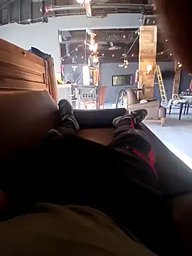 Snapshot of TTolbert chatting on February 21, 3:54 pm TTolbert online show from February 21, 3:54 pm