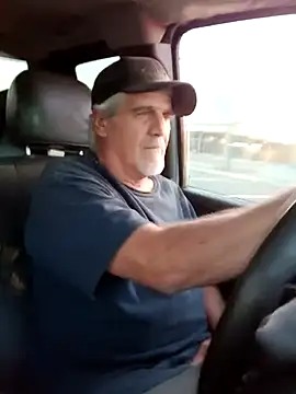 Snapshot of TTolbert chatting on March 10, 1:43 pm TTolbert online show from March 10, 1:43 pm