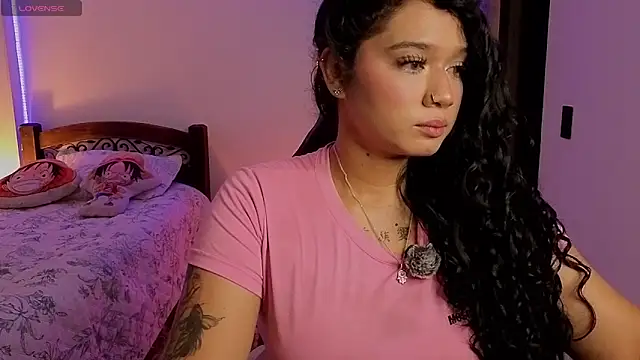 alexxandra ferri  online show from May 29, 6:00 am