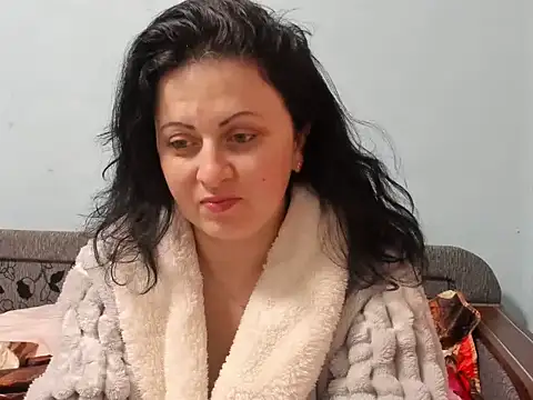 Snapshot of Lillian2 chatting on January 15, 2:56 pm Lillian2 online show from January 15, 2:56 pm