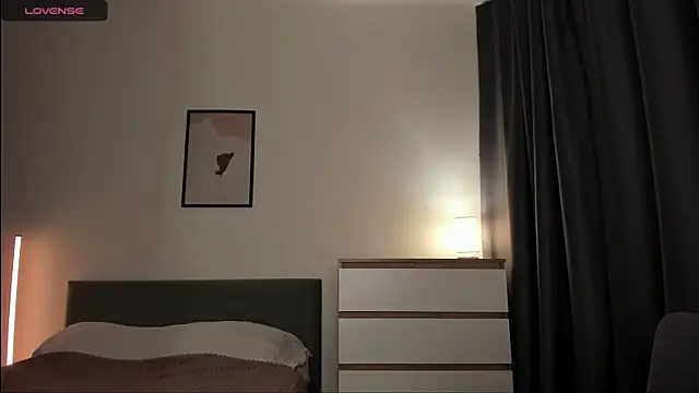 Snapshot of Alice_Dias chatting on November 28, 12:52 pm Alice Dias online show from November 28, 12:52 pm