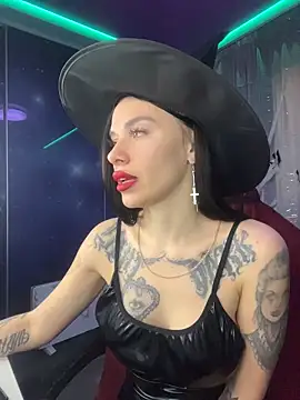 Snapshot of Queen_of_pain chatting on October 30, 6:59 am Queen of pain online show from October 30, 6:59 am