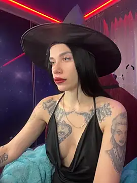 Snapshot of Queen_of_pain chatting on October 31, 7:31 am Queen of pain online show from October 31, 7:31 am