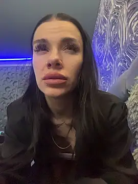 Queen of pain online show from January 18, 7:01 am