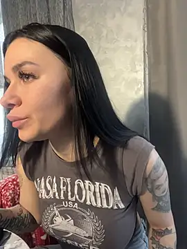Queen of pain online show from April 30, 5:03 am