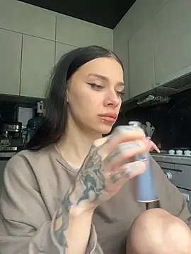 Snapshot of Queen_of_pain chatting on May 27, 6:43 am Queen of pain online show from May 27, 6:43 am
