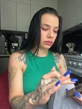Snapshot of Queen_of_pain chatting on July 18, 7:56 am Queen of pain online show from July 18, 7:56 am