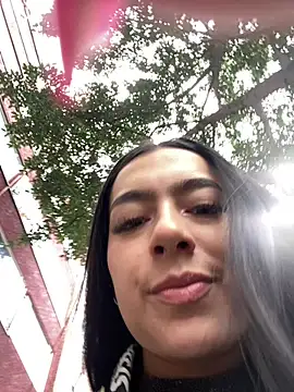Snapshot of Nicollemays chatting on February 6, 12:16 pm Nicollemays online show from February 6, 12:16 pm