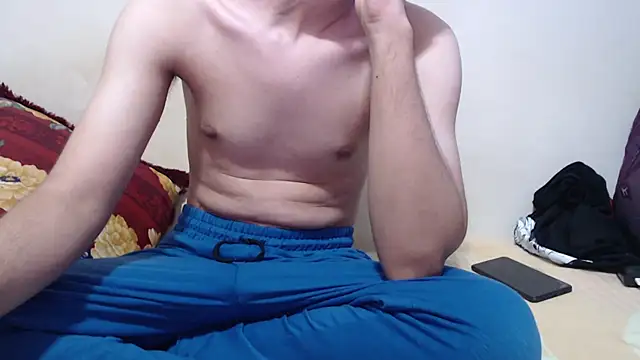 Snapshot of Alexdelarge323 chatting on July 29, 4:38 pm Alexdelarge323 online show from July 29, 4:38 pm