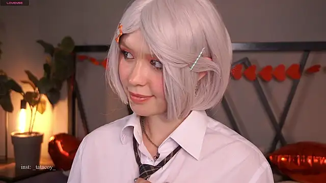 Snapshot of TataCoy chatting on February 9, 1:48 pm TataCoy online show from February 9, 1:48 pm