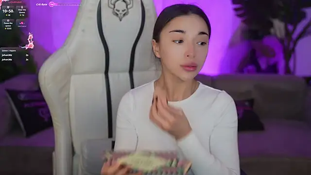 Snapshot of Jasmine_Flow chatting on January 10, 8:27 am Jasmine Flow online show from January 10, 8:27 am