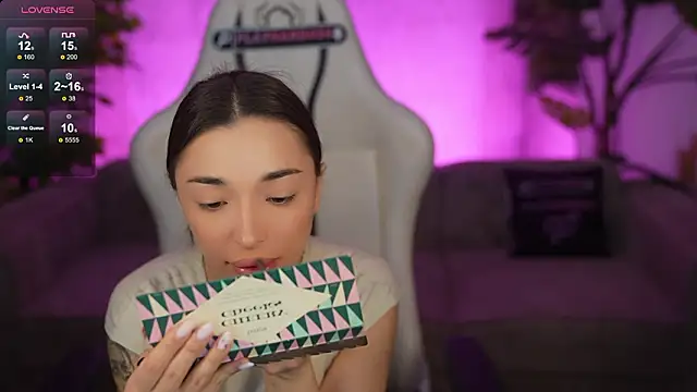 Snapshot of Jasmine_Flow chatting on March 20, 9:03 am Jasmine Flow online show from March 20, 9:03 am