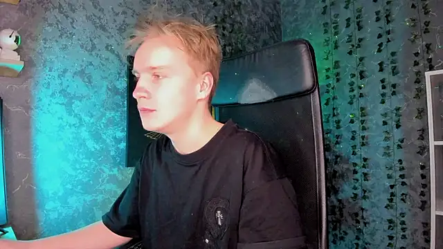 AlexxSweet online show from February 7, 6:50 am